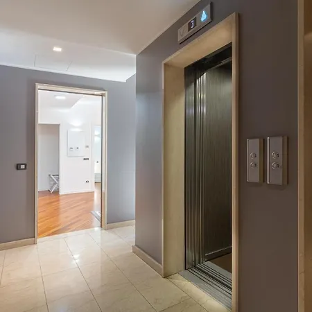 Central/Garibaldi Luxurious Two-Room Apartment. Milan Exterior photo